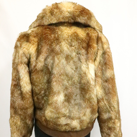 INCOGNITA Faux Fur Flaring Collar Crop Jacket - Picture 4 of 7